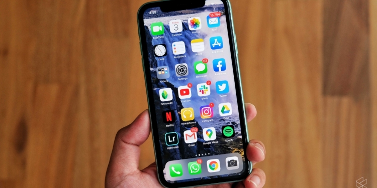 再见了 iOS？ 苹果手机系统或改名iPhoneOS！