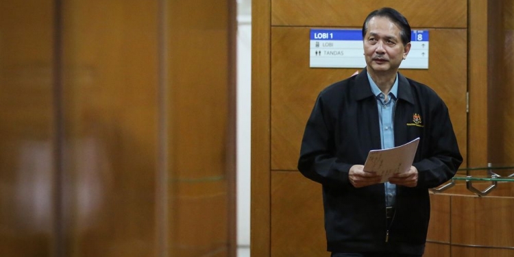 新冠病毒疫情 :大马考虑让6国公民入境