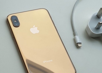 iPhone 12：或不配备充电器及EarPods