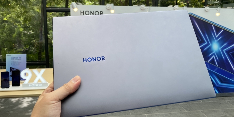 锐龙版全新Honor MagicBook 716发布