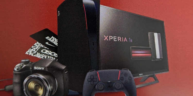 游戏迷愿望成真? 传索尼推黑红PS5