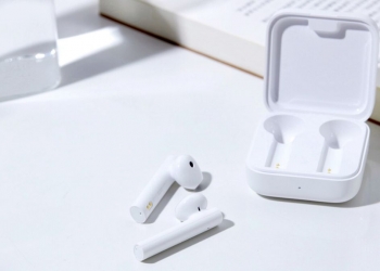 20小时电池续航!小米推出“平民价”真无线耳机2基本版