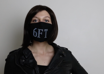 可写上“请保持社距”警惕别人！ Lumen Couture推出LED口罩