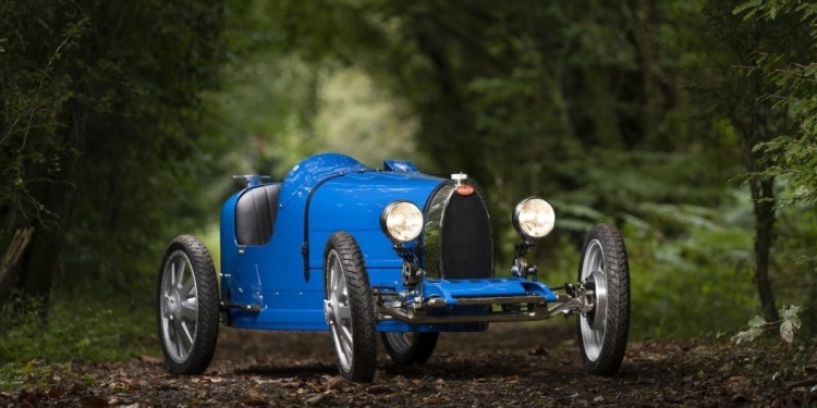 布加迪玩具车售价惊人!堪比一辆全新马赛地轿车