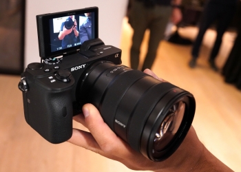 索尼相机可“转换”成电脑网络摄影头