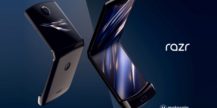 未对折叠屏手机打退堂鼓?摩托罗拉料或9月9日发布Razr 5G