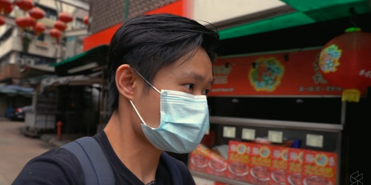 三层式口罩顶价 贸消部长：将降至1令吉