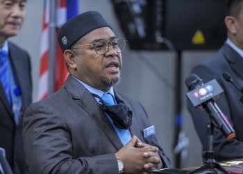 强调验了3次！ 凯鲁丁：获准进宫证明我没染病