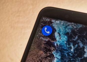 谷歌推“验证电话”功能 显示来电认证信息