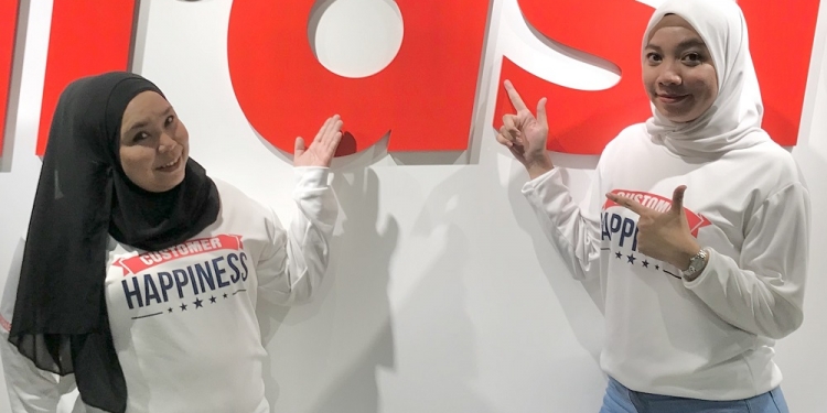 每天15万询问涌入！ 亚航客服团队MCO期间遭谩骂