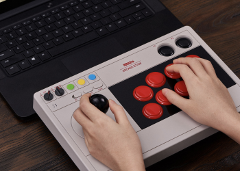 八位堂发布无线街机摇杆 支持任天堂Switch和PC