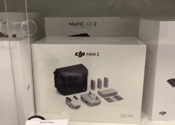 美国Best Buy现踪迹  YouTuber开箱曝光DJI Mini 2规格