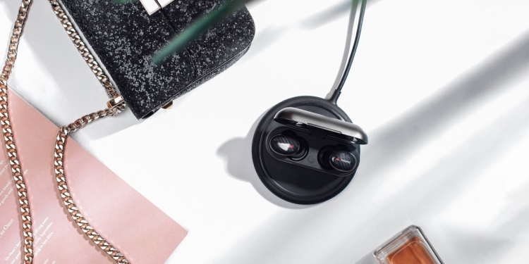 小米有份投资!1MORE 3款优质耳机登陆大马