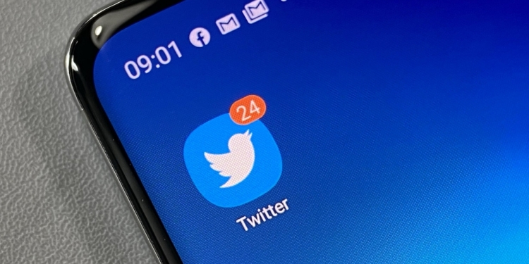 推特明年重启蓝色徽章认证：这些你必须知道的事