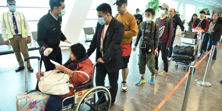 海外返马或密切接触者 即日起隔离期减至10天