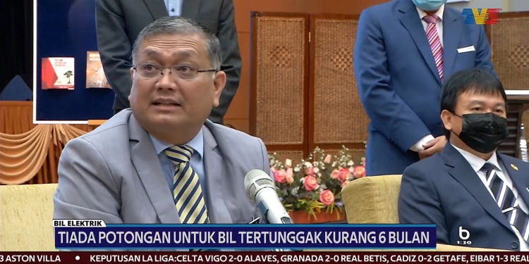 可欠半年不受对付！能源部长：半岛及沙巴用户可分期缴电费