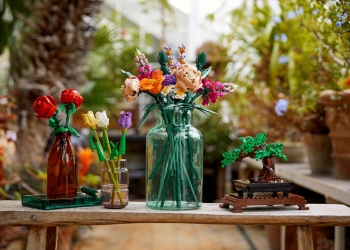 让“鲜花束盆景樹”点缀你的家！乐高植物收藏系列下周开卖