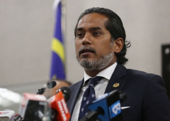 不强制人民打新冠疫苗！凯里：谁愿意打先注册