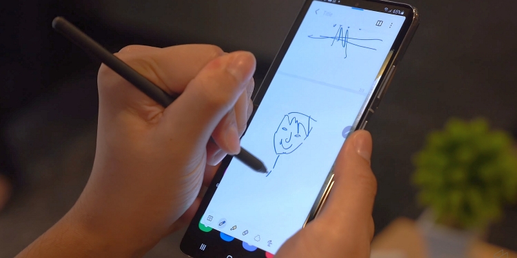 三星Galaxy S21 Ultra保护套+S Pen！预购可享折扣