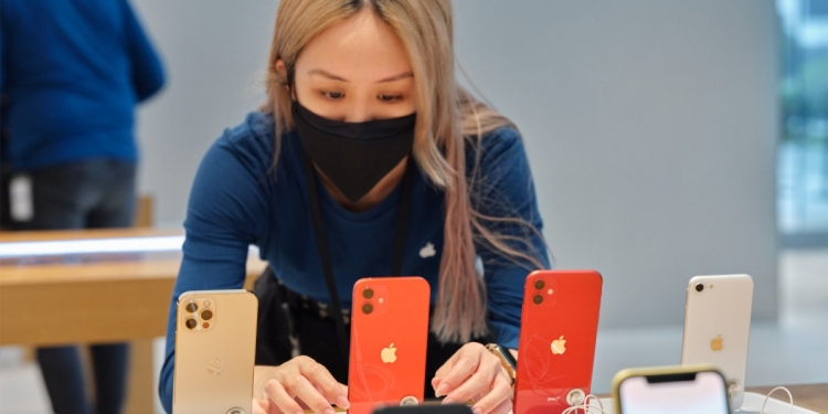 有赖成功扩大中国市场！苹果上季赚4516亿令吉创新高