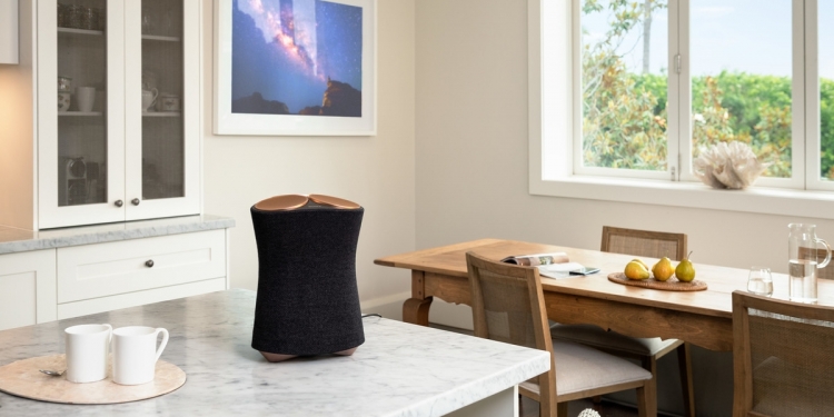 具360 Reality Audio技术！ 索尼推2款智能音箱