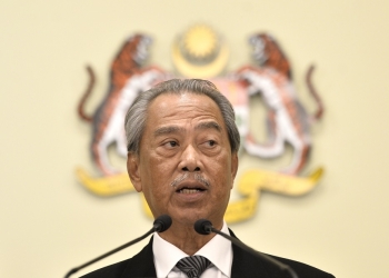 疫苗本周日提早送抵！首相：我与议员及前线人员率先接种