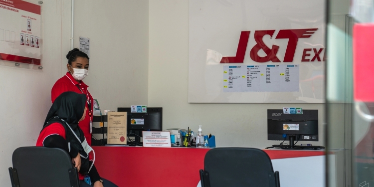 警告乱丢包裹快递公司 MCMC:若违法罚款高达RM30万