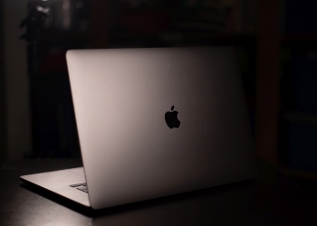 充电无法超过1%?苹果为指定MacBook Pro换电池