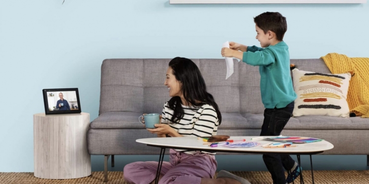 脸书推出“Hey Facebook”语音唤醒