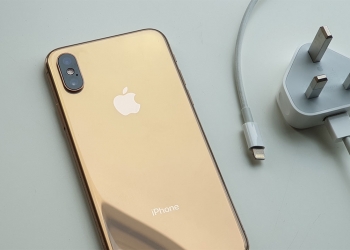 iPhone充电接口 暂不会从Lightning转为USB-C