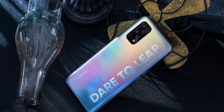 4.4入手Realme X7 Pro 可获RM300折扣