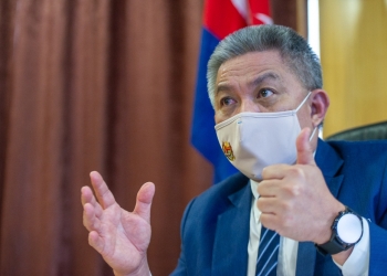 “插队”打疫苗查无证据!卫长:接种者未依时现身才引混乱