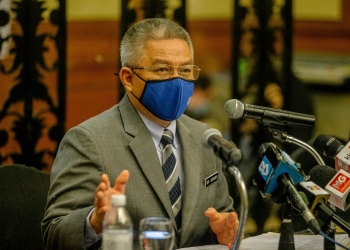 勿在社媒散播新冠疫苗谣言！阿德汉：小心被控