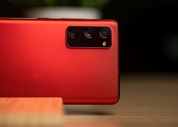 软件更新！ 解决Galaxy S20 FE  5G触屏问题