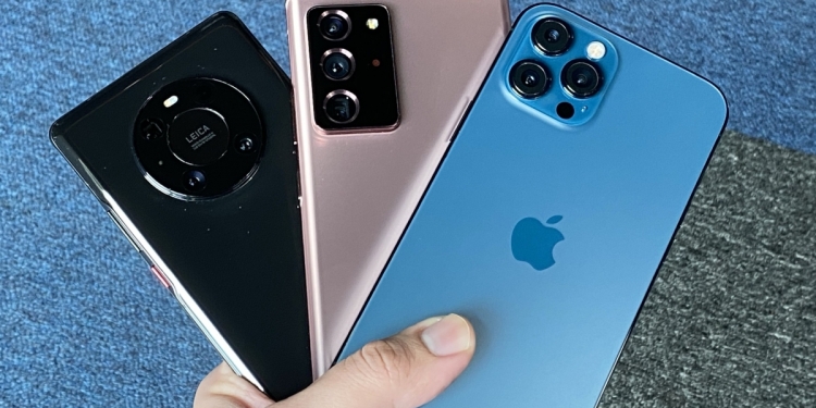 华为跌出全球智能手机出货量前五