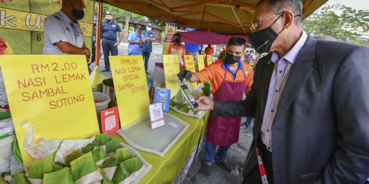 鼓励商家数码化  要有电子钱包才能更新执照
