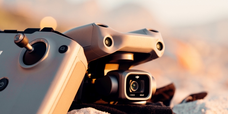 DJI新无人机大提升! Air 2S可拍摄5.4K视频