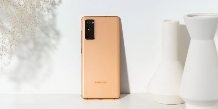 三星Galaxy S20 FE LTE开卖 售价RM2299