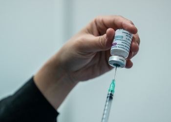 疫苗注射量不足惹议！卫生部指示注射前后需展示瓶罐