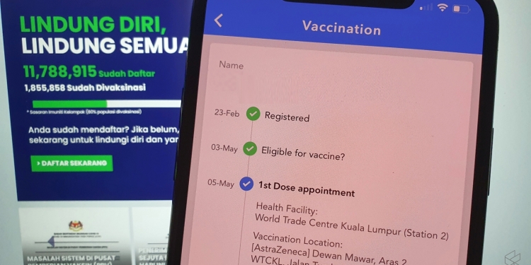 新冠疫苗接种预约频出错?住柔佛却收到东马预约!