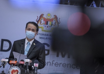 回跌5字头！新增5671宗确诊