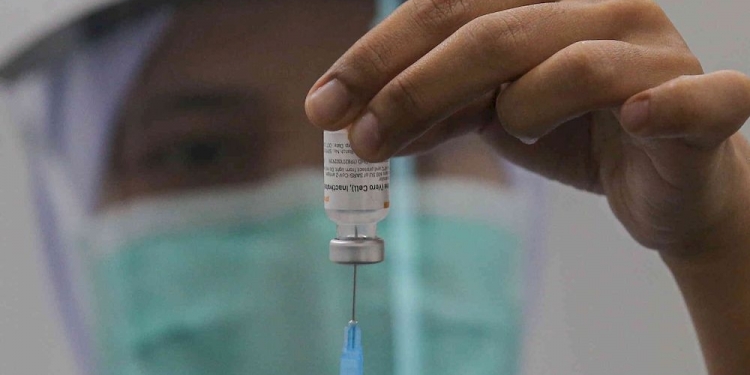 没事先登记也行!砂政府允郊区人民Walk-In接种疫苗!