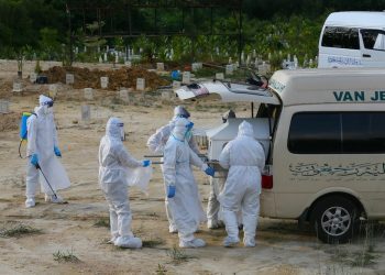 107人病逝！确诊病例回升至6437宗