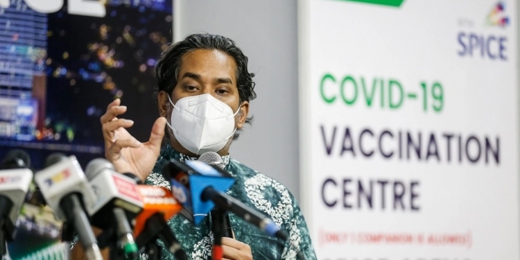 州政府或私企可买任何牌子疫苗！凯里：但需符2条件