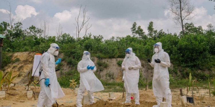 新增确诊病例稍降至8574宗!雪州仍突破4000宗居冠