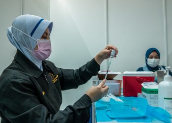 疫苗接种量再刷新纪录 7月5日单日逾30万剂！