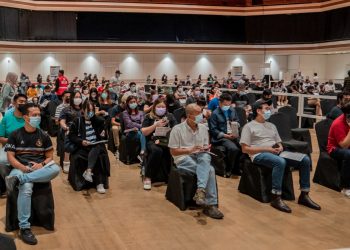 打完两剂疫苗可享部分福利 首相：下周开会定夺