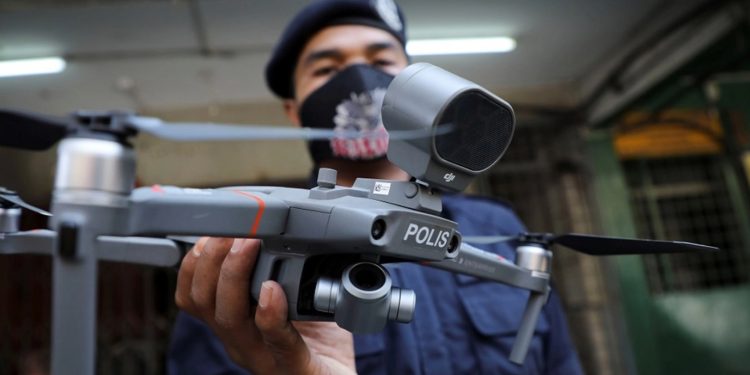 PDRM将引进16架无人机 花费RM4800万遭质疑！