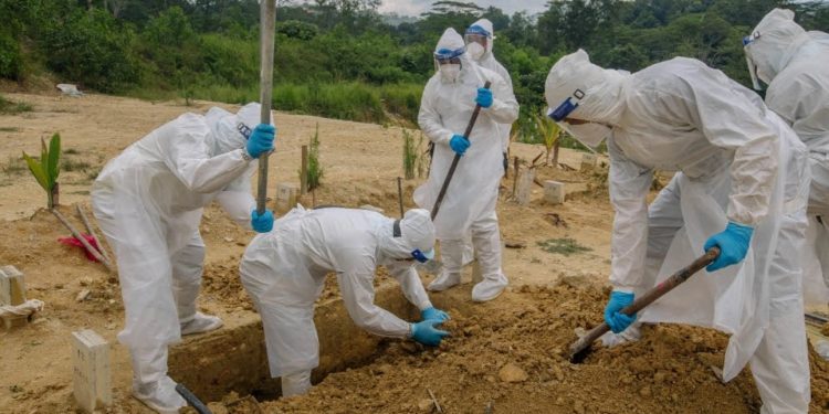 单日新冠确诊病例第二高！1万6117人染疫雪隆最多