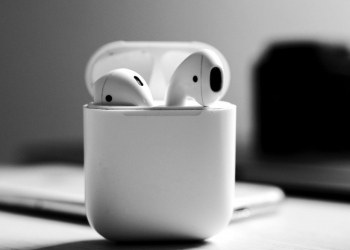 鼓励青少年接种疫苗 美国华盛顿宣布送AirPods